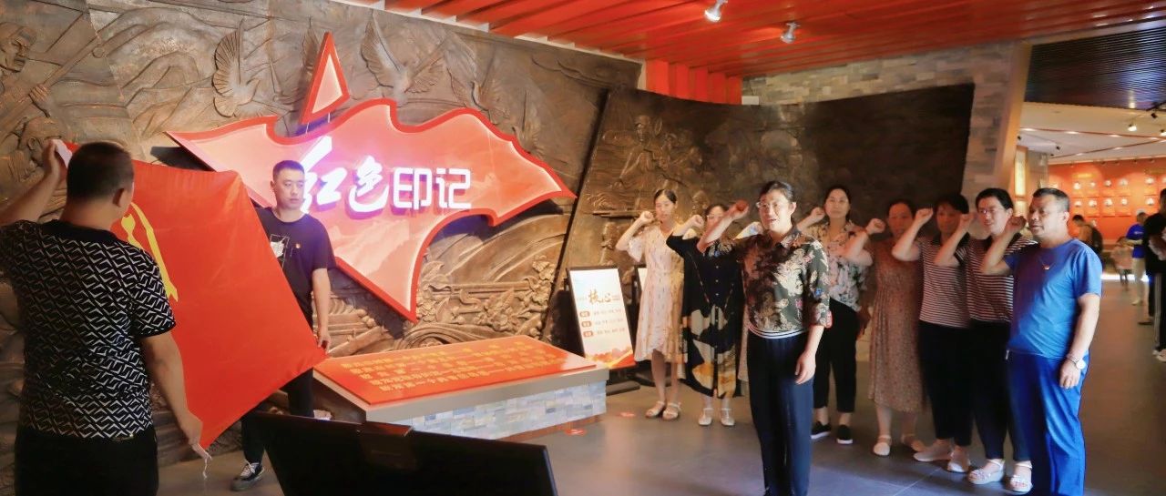 勇担健康使命、铸就时代新功¦莱阳市人民医院开展医师节系列活动